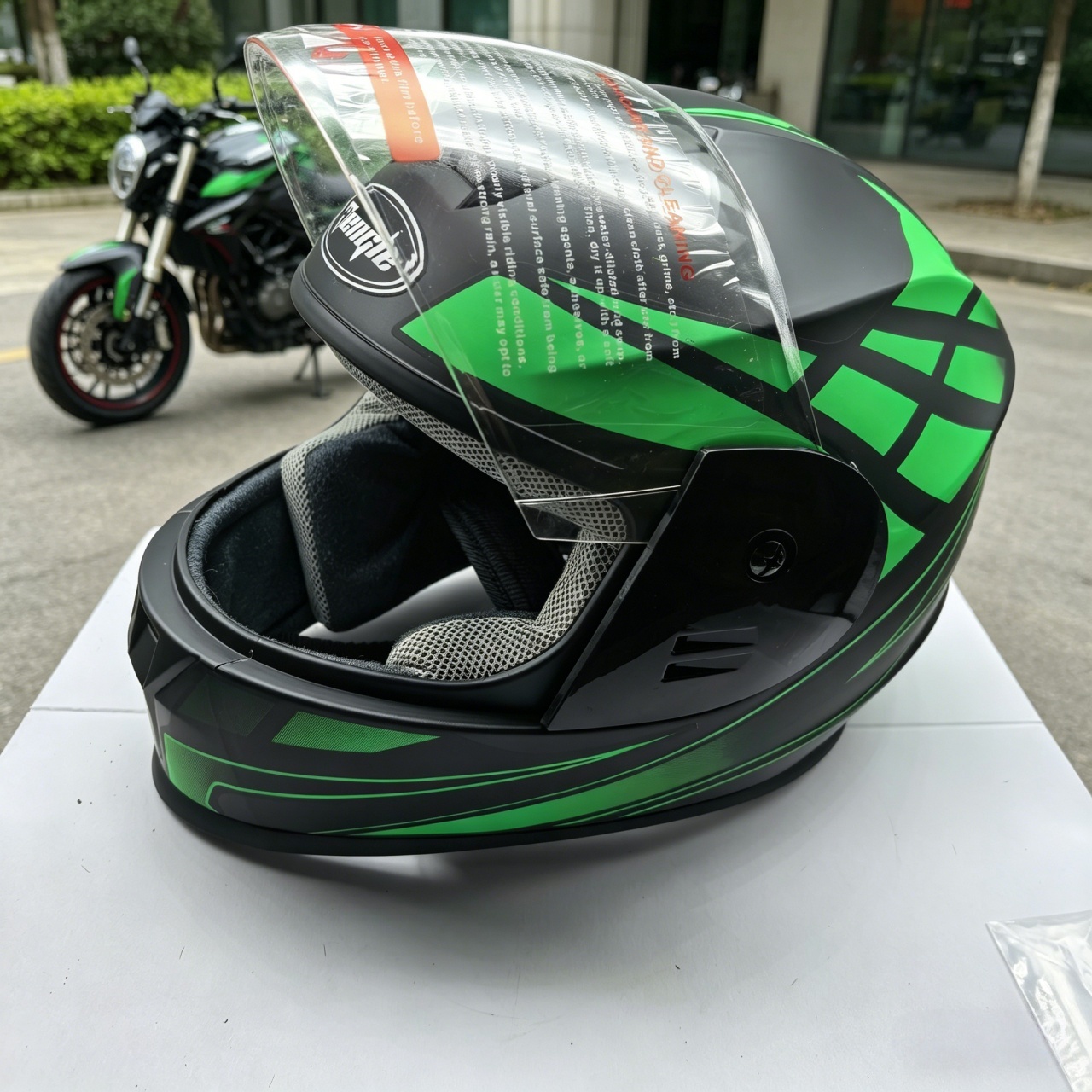 خوذة دراجة نارية كاملة الوجه ل - مراجعة Scooter Helmet Set وسعره