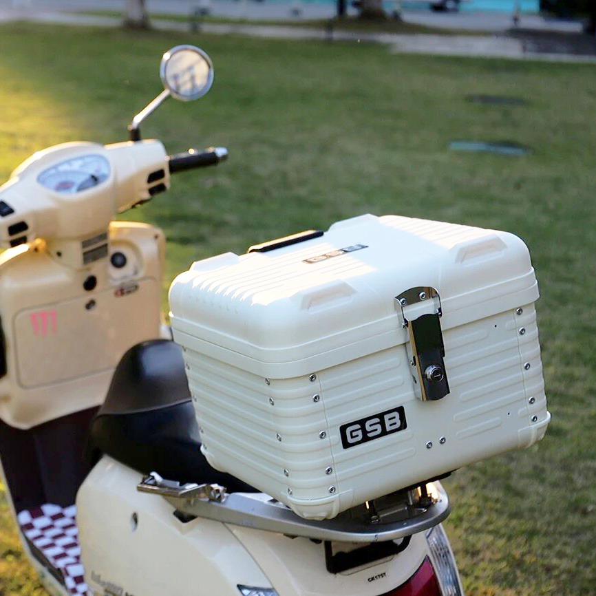 صندوق خلفي للدراجات النارية سع - مراجعة Scooter Helmet Set وسعره